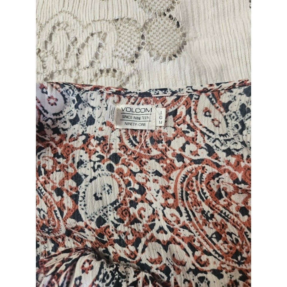 Volcom Paisley Crochet Trim Tank Top Boho Festival Red Cream Size L 14 - Picture 4 of 4